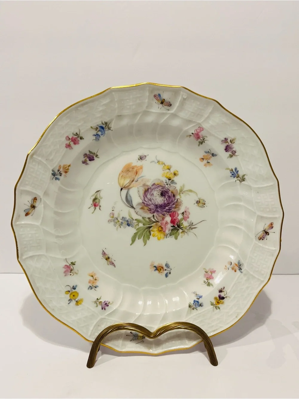 Antique Maissen 1893-1915 Neubeandenstein Relief Plates Set of 2 Hand Painted 8”